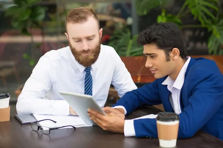 HR, visa processing, and relocation support in Saudi Arabia